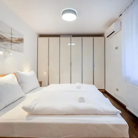 아파트 Myflat Moricz Garden