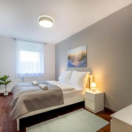 Myflat Moricz Garden Apartment